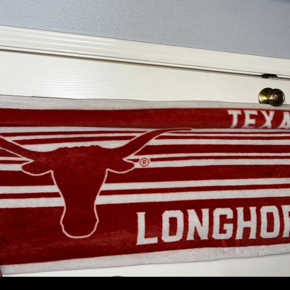 🔥 TEXAS LONGHORNS Body Pillow Cover! Authentic & Official 22 x 60 Like New! 🔥